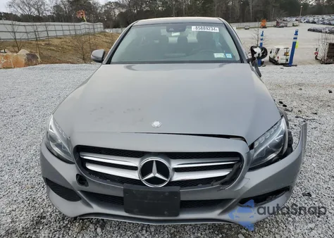 2016 Mercedes-Benz C 300 4Matic из США, поврежденный, VIN 55SWF4KB7GU151510